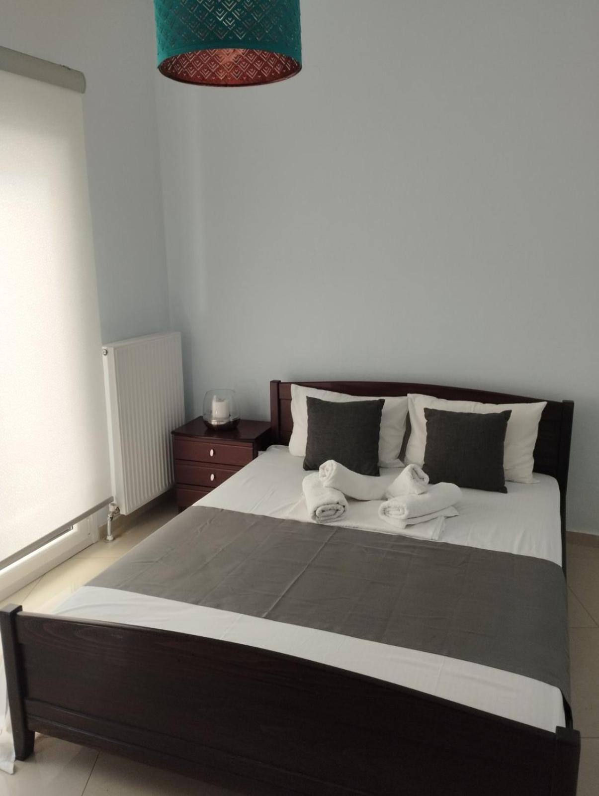 شقة Peramos Luxury Néa Péramos المظهر الخارجي الصورة